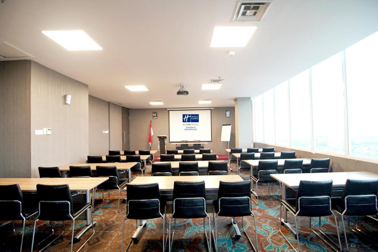 Holiday Inn Express Surabaya Centerpoint By Ihg Dış mekan fotoğraf
