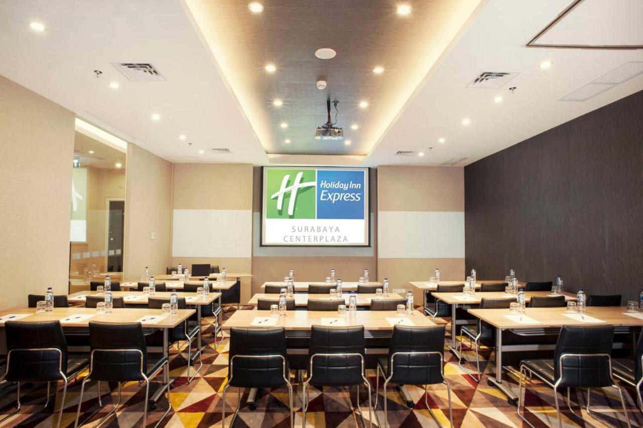 Holiday Inn Express Surabaya Centerpoint By Ihg Dış mekan fotoğraf