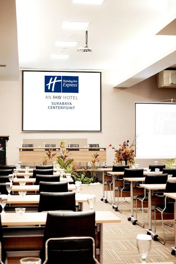 Holiday Inn Express Surabaya Centerpoint By Ihg Dış mekan fotoğraf