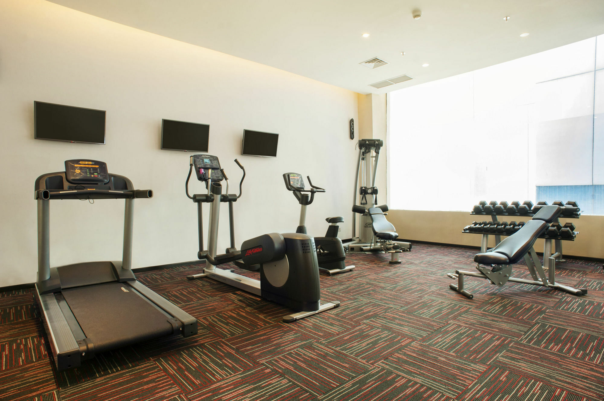 Holiday Inn Express Surabaya Centerpoint By Ihg Dış mekan fotoğraf